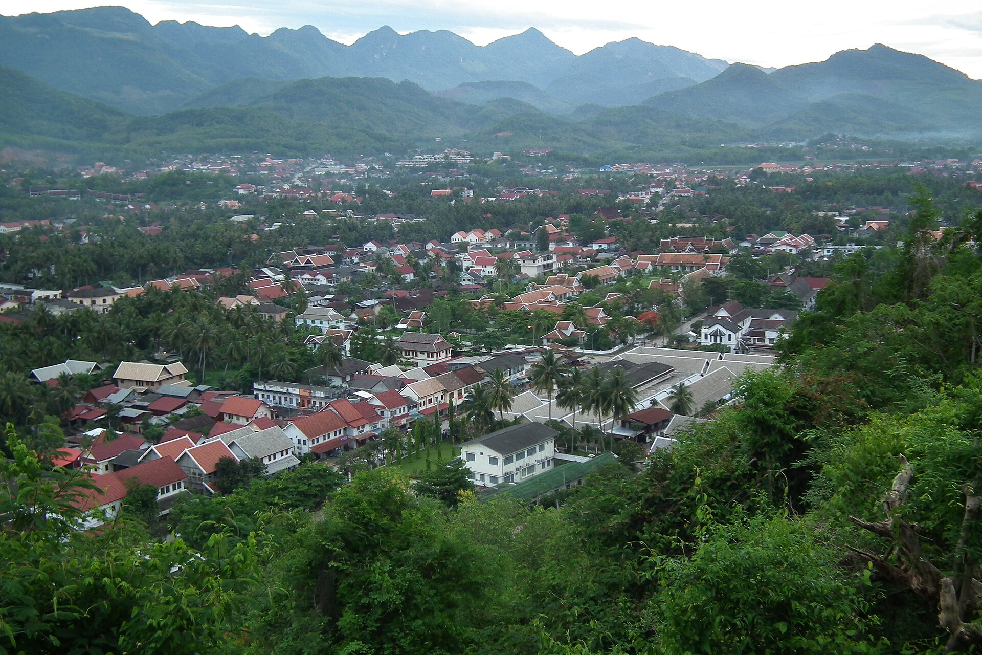 Foto real de referência turística de Luang Prabang, Laos
