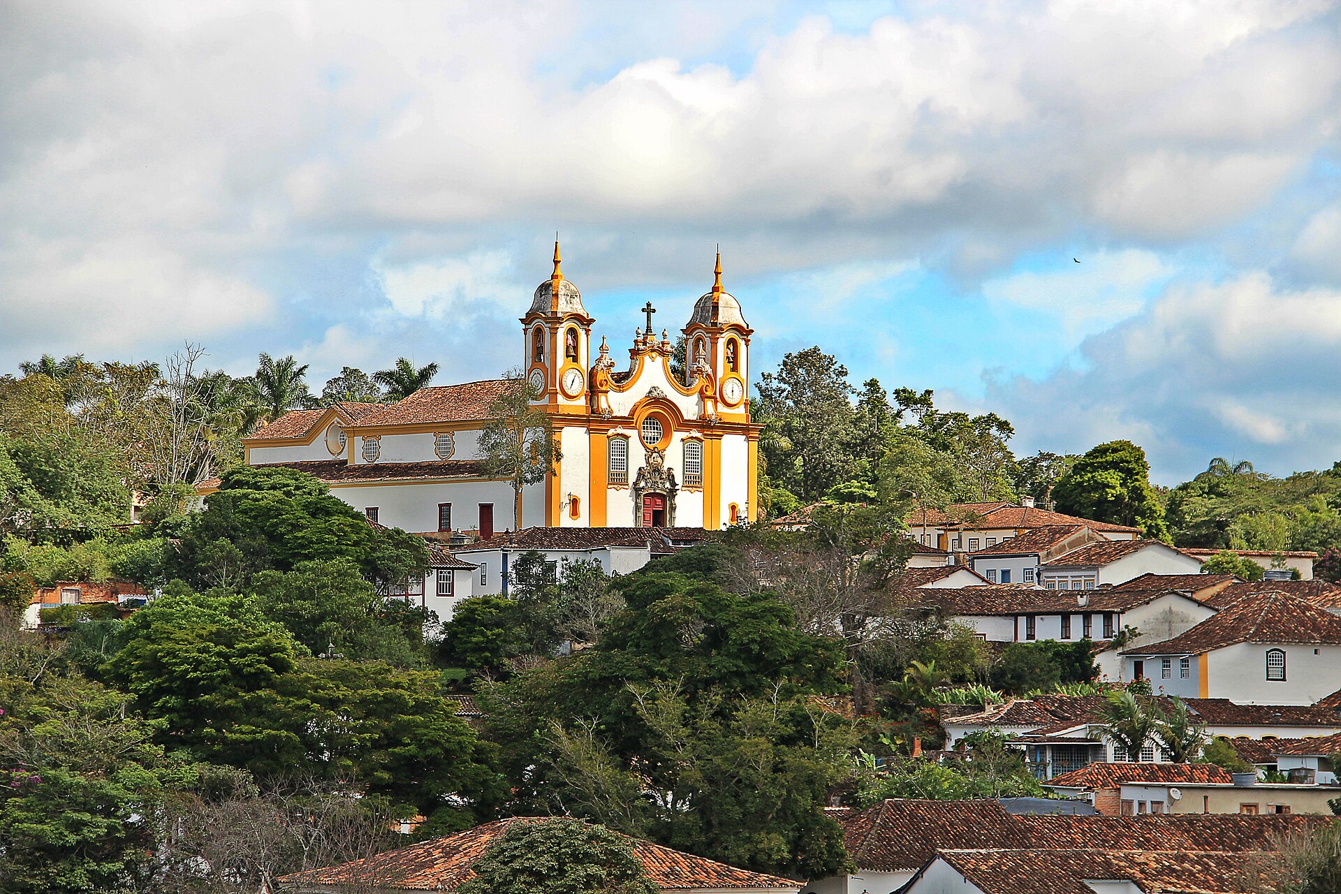 Foto real de referência turística de Tiradentes, Brasil
